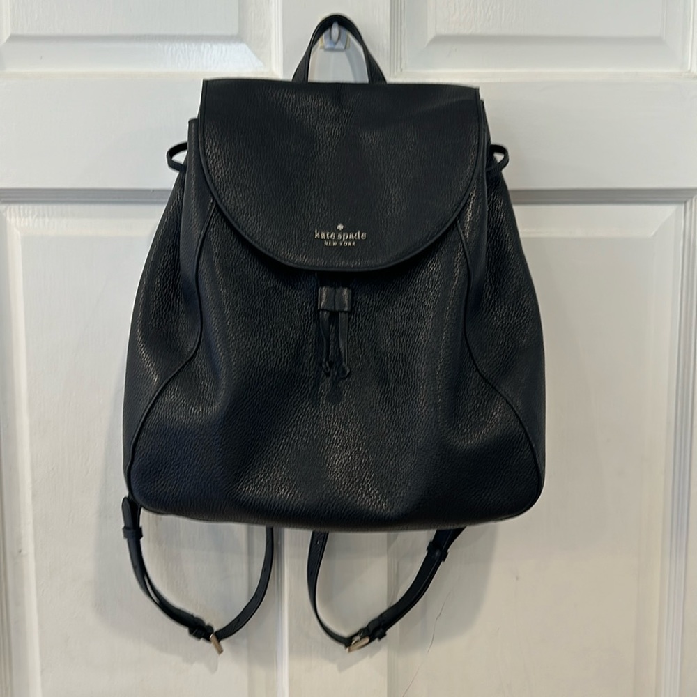 Kate Spade ♠️ Bagpack with flap - Picture 3 of 12